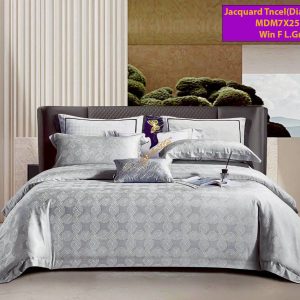 Madamel Set Sprei, Bedcover and Quiltcover Win F L.Grey-Diamond Plus S.